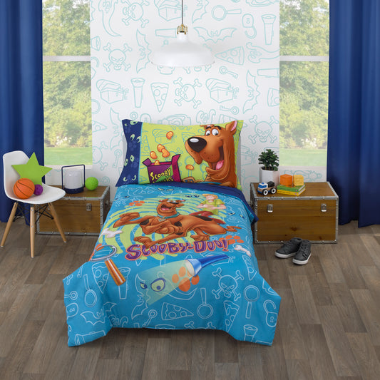Warner Bros  Scooby Doo - Scooby Dooby Doo Blue, Green, Brown and Orange 4 Piece Toddler Bed Set - Comforter, Fitted Bottom Sheet, Flat Top Sheet, and Reversible Pillowcase