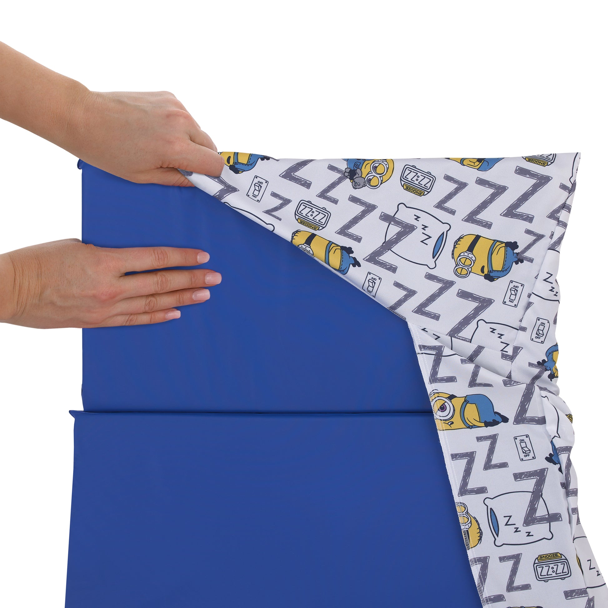 Illumination Lazy Minions Club Gray, Blue, Yellow, and White Preschool Nap Pad Sheet
