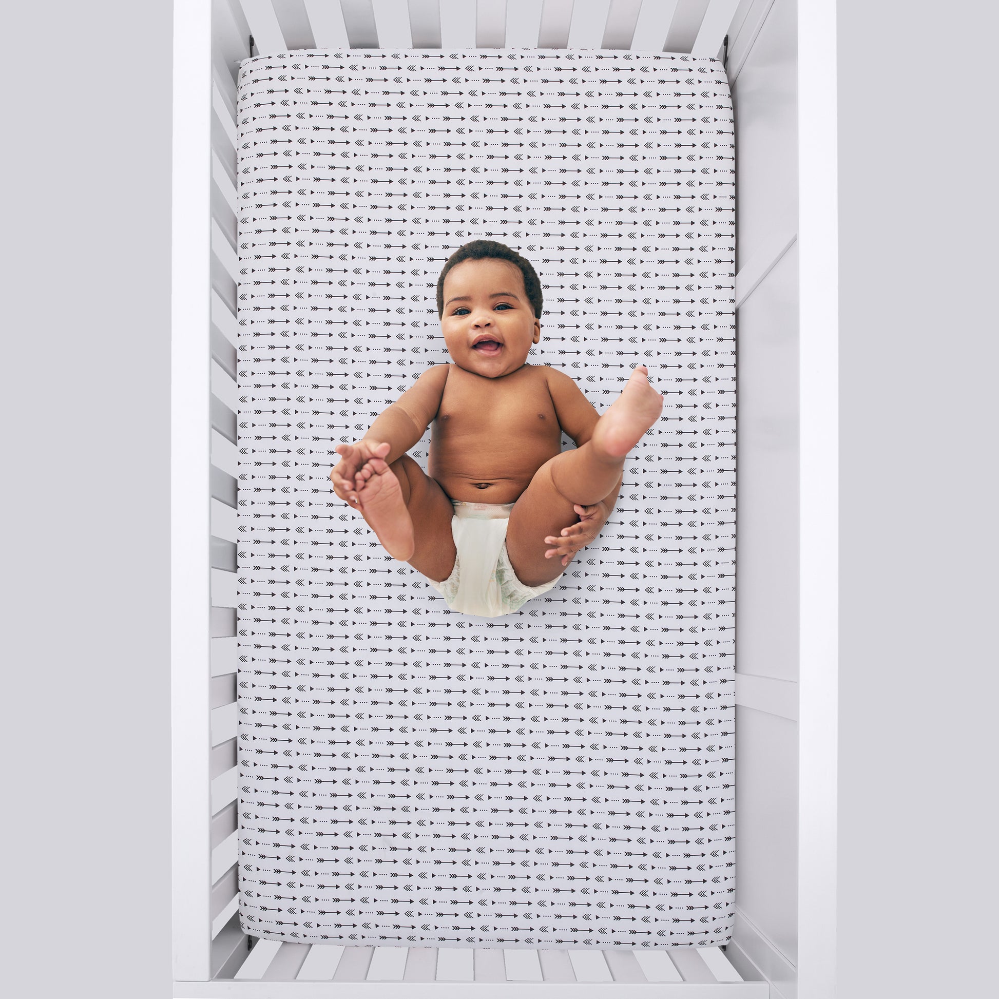 Little Love by NoJo Little Man Cave Ivory and Black Arrows Nursery Fitted Crib Sheet