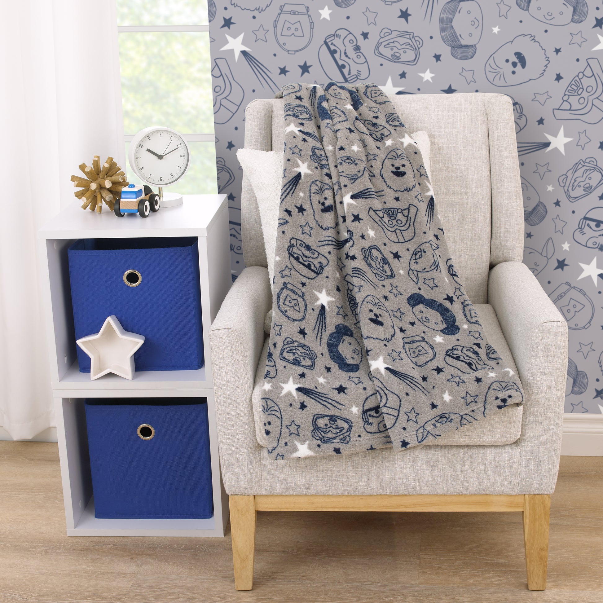 Star Wars Welcome to the Galaxy Navy and Gray Princess Leia, R2-D2, Chewbacca, and C-3PO Super Soft Toddler Blanket