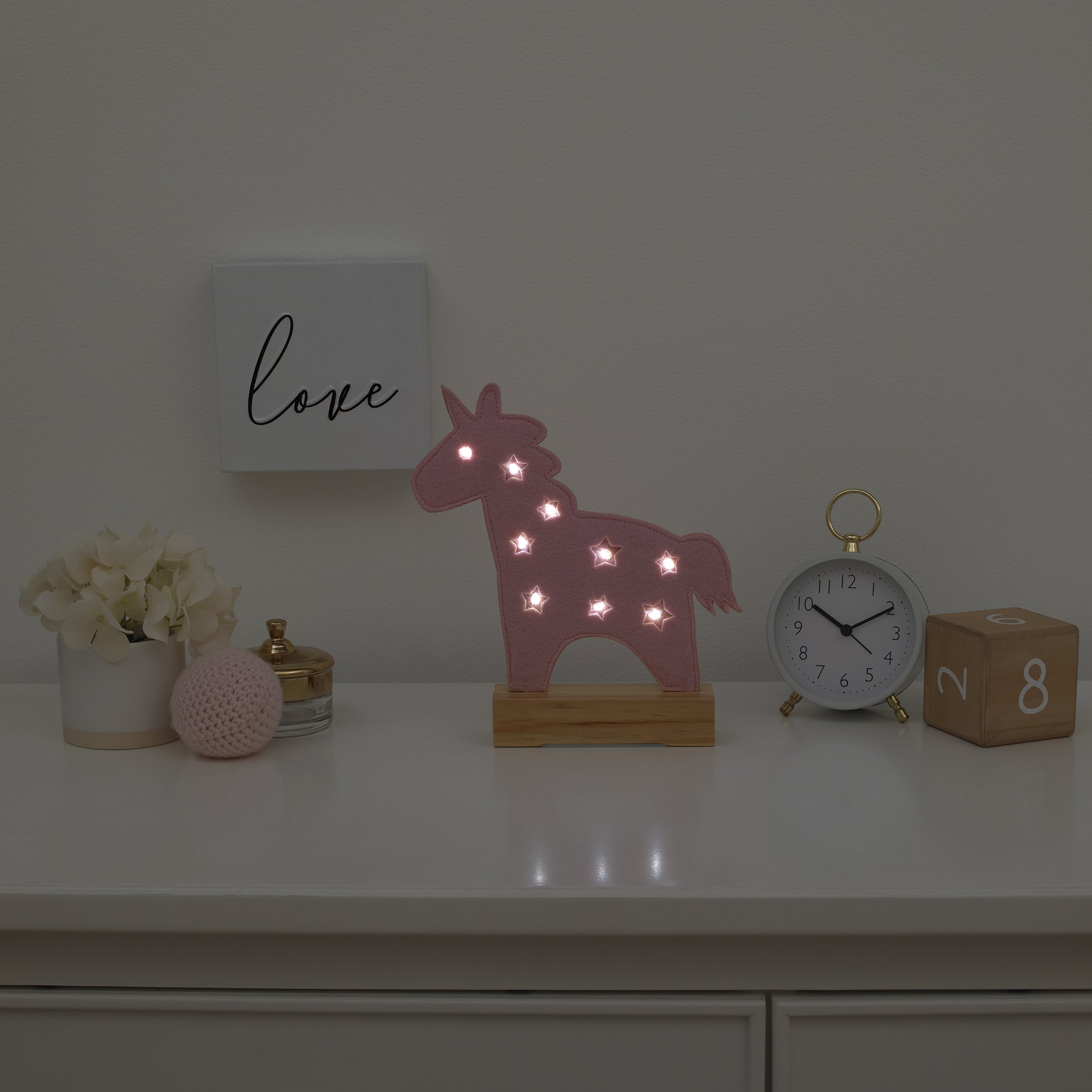 Little Love by NoJo Pink Unicorn Lighted Nursery DÃƒÆ’Ã‚Â©cor