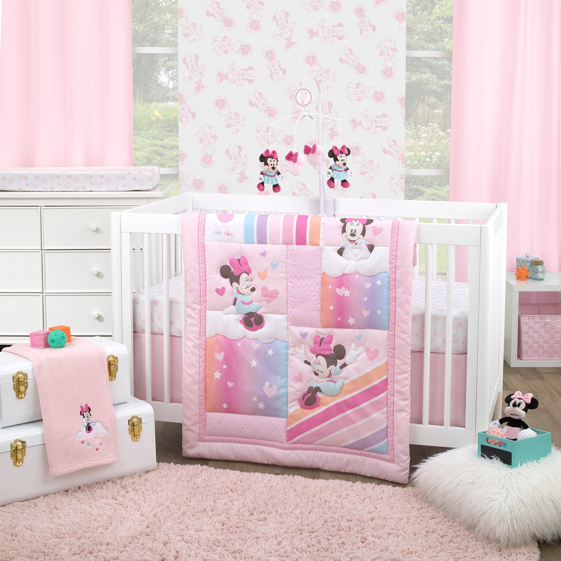 Disney Minnie Mouse Be Happy Pink and White Super Soft Fitted Crib Sheet