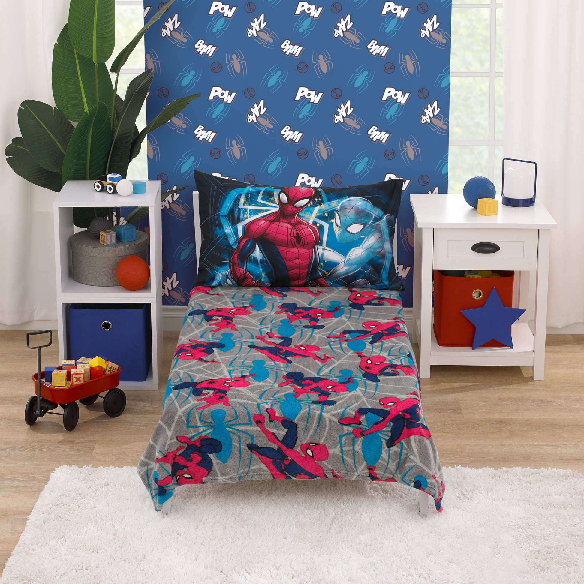Marvel Spider-Man to the Rescue Red, Gray, and Blue Super Soft Toddler Blanket