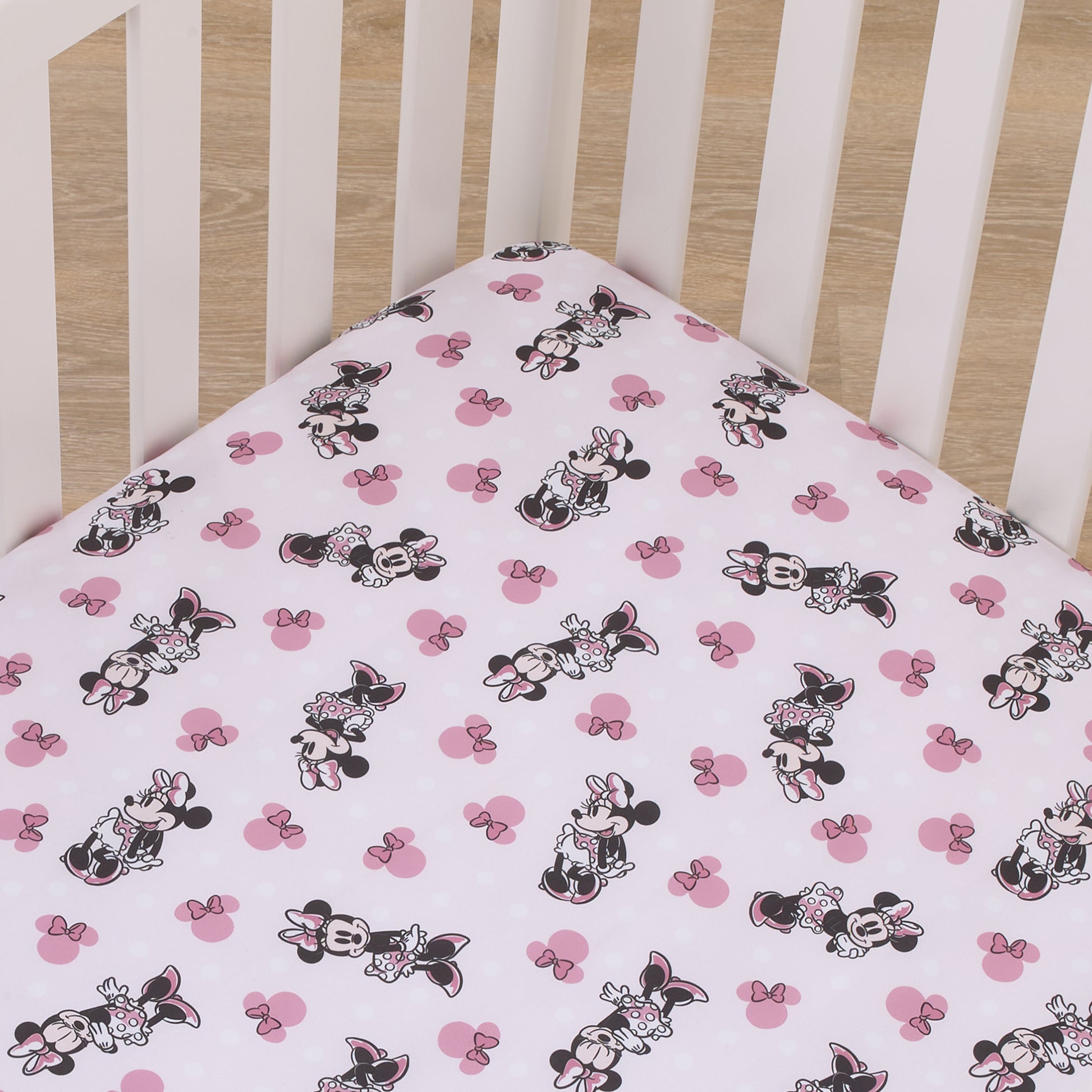 Disney Minnie Mouse Pink, Black, and White Super Soft Nursery Fitted Crib Sheet