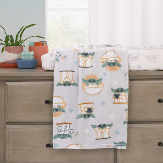 Star Wars Grogu Cutest in the Galaxy Cream, Green, and White Super Soft Baby Blanket