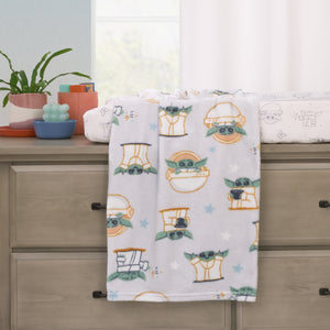 Star Wars Grogu Cutest in the Galaxy Cream, Green, and White Super Soft Baby Blanket