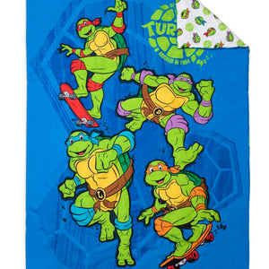 NoJo Teenage Mutant Ninja Turtles 4 Piece Toddler Bed Set - Includes a Comforter, Fitted Bottom Sheet, Flat Top Sheet, Reversible Pillowcase
