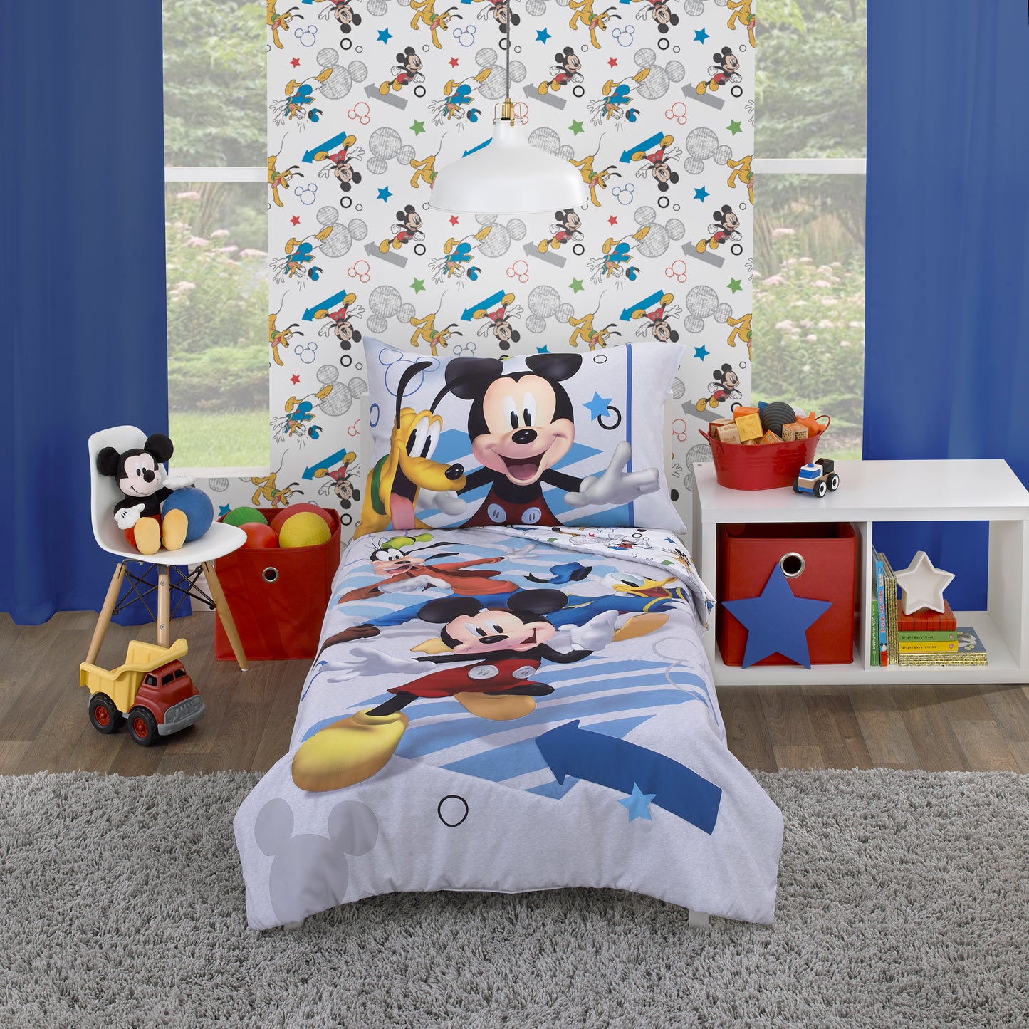 Disney Mickey Mouse Clubhouse Buddies Multi Colored Goofy, Pluto, and Donald Duck 4 Piece Toddler Bed Set - Comforter, Fitted Bottom Sheet, Flat Top Sheet, and Reversible Pillowcase