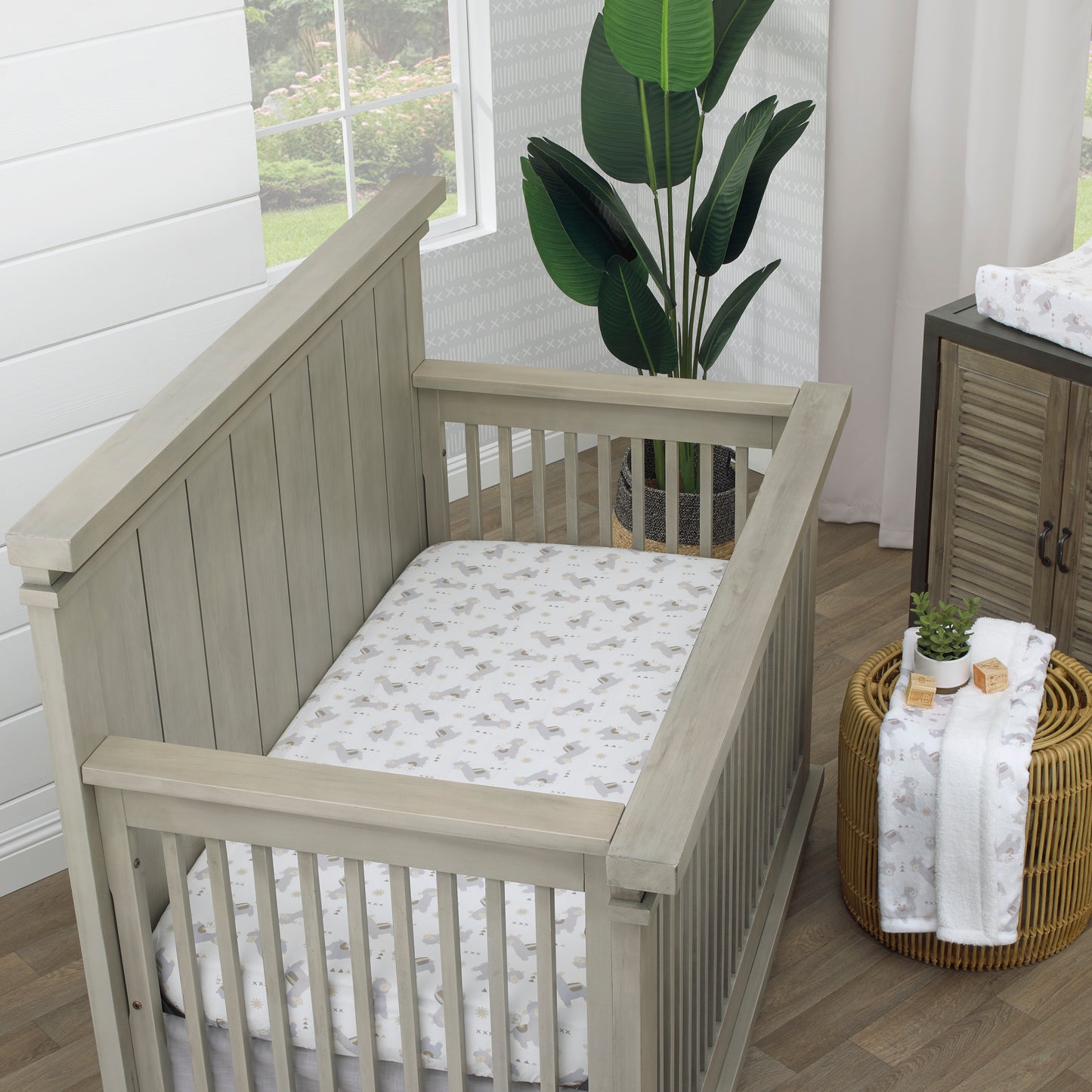 NoJo Mama's Little Llama Grey, White and Charcoal 4 Piece Nursery Crib Bedding Set - Comforter, Crib Sheet, Dust Ruffle and Nursery Organizer