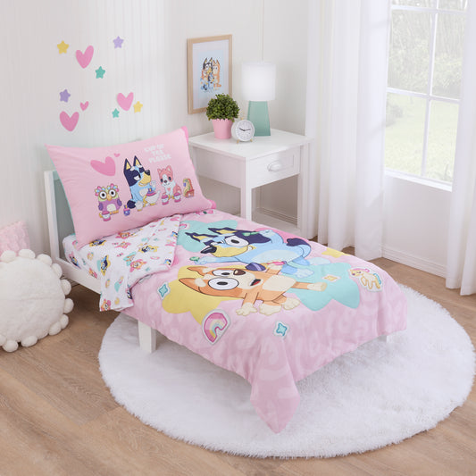 NoJo Bluey Best Day Ever 4 Piece Toddler Bed Set - Comforter, Fitted Bottom Sheet, Flat Top Sheet, Reversible Pillowcase, Pink & Aqua