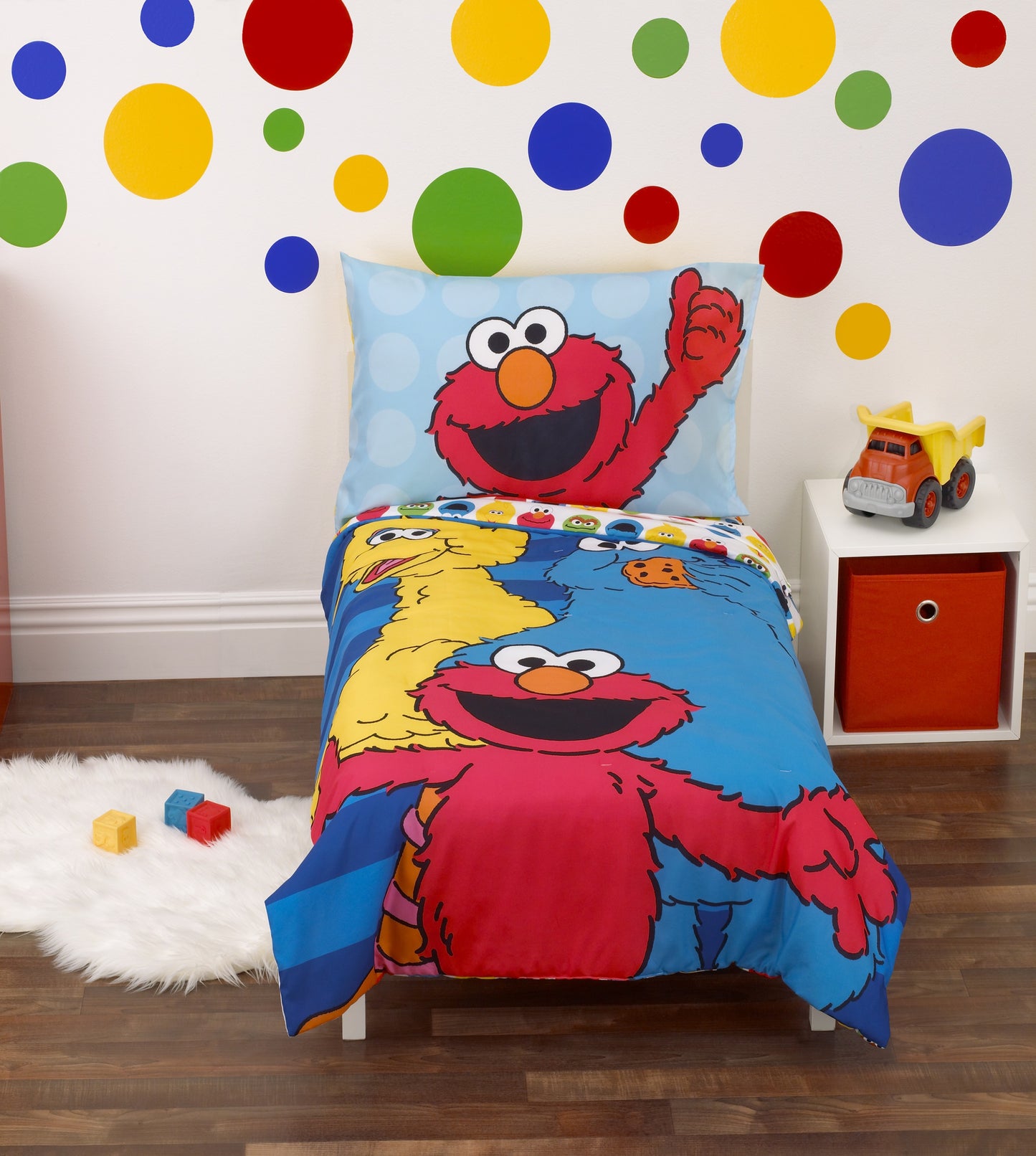 Sesame Street Sesame Street - Yellow, Blue, Red 2 Piece Toddler Sheet Set with Fitted Crib Sheet and Pillowcase