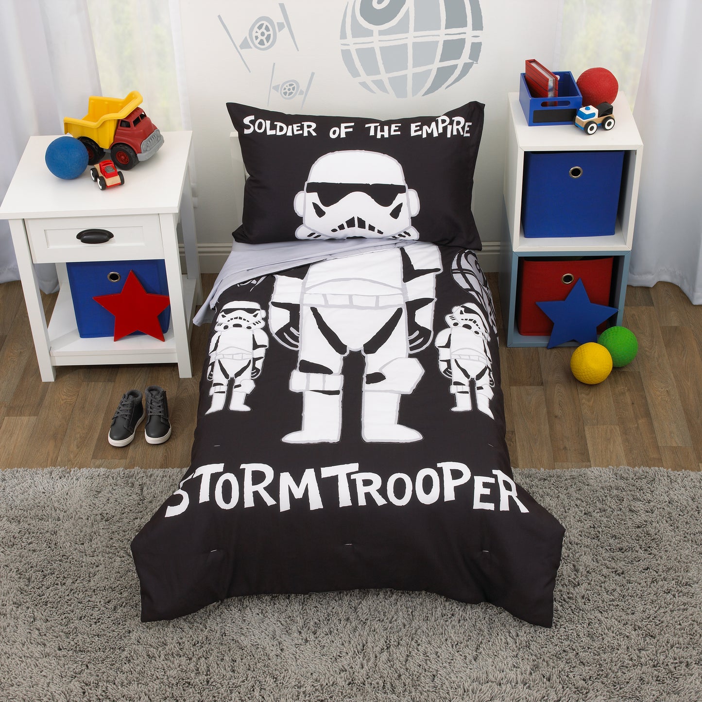 Star Wars Storm Trooper Black and White 4 Piece Toddler Bed Set - Comforter, Fitted Bottom Sheet, Flat Top Sheet, and Reversible Pillowcase