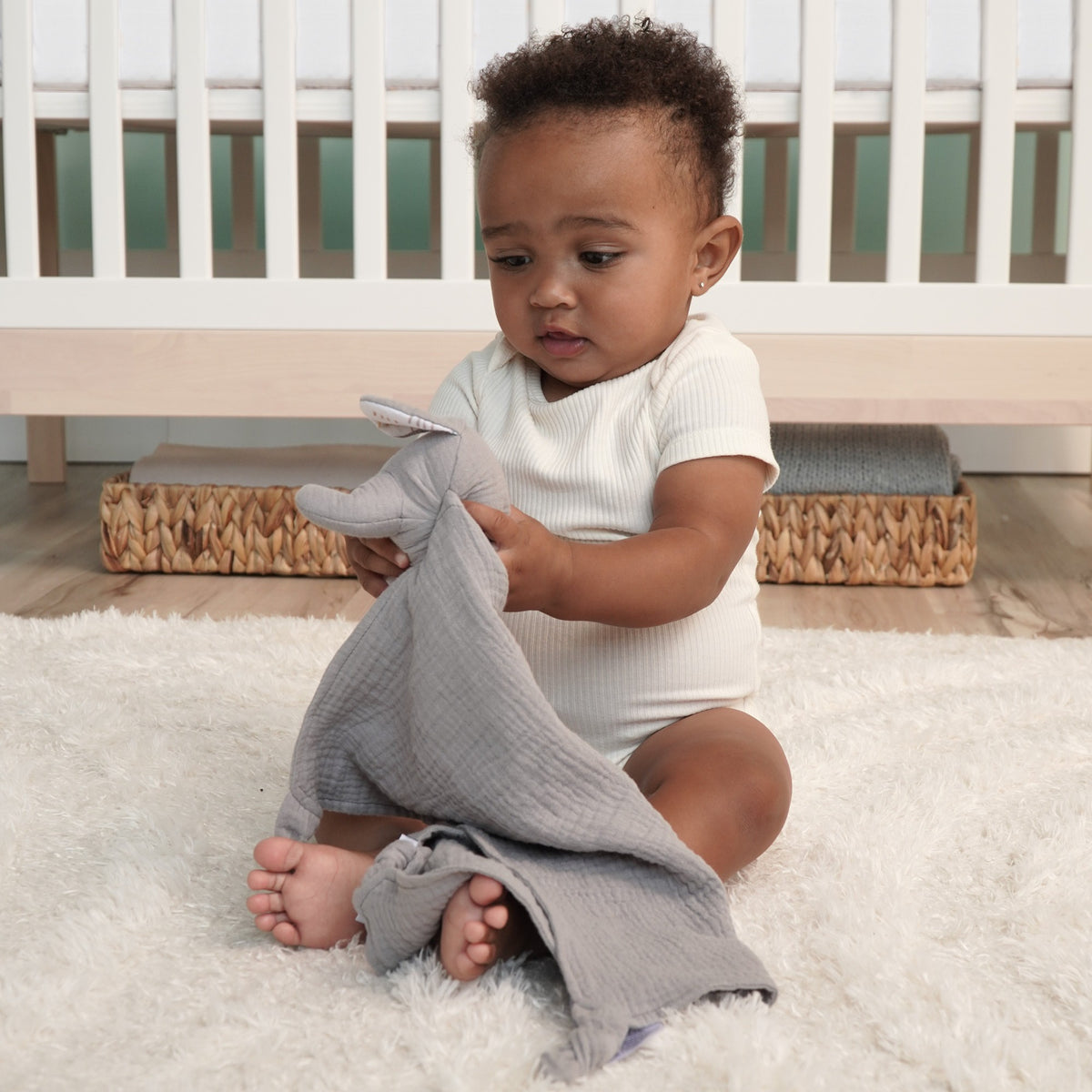mini by Motherhood - Jungle Nest Muslin Elephant Security Blanket, Gray