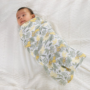 Disney Lion King Sage, Yellow, and White 3 Piece Muslin Swaddle Baby Blanket Set