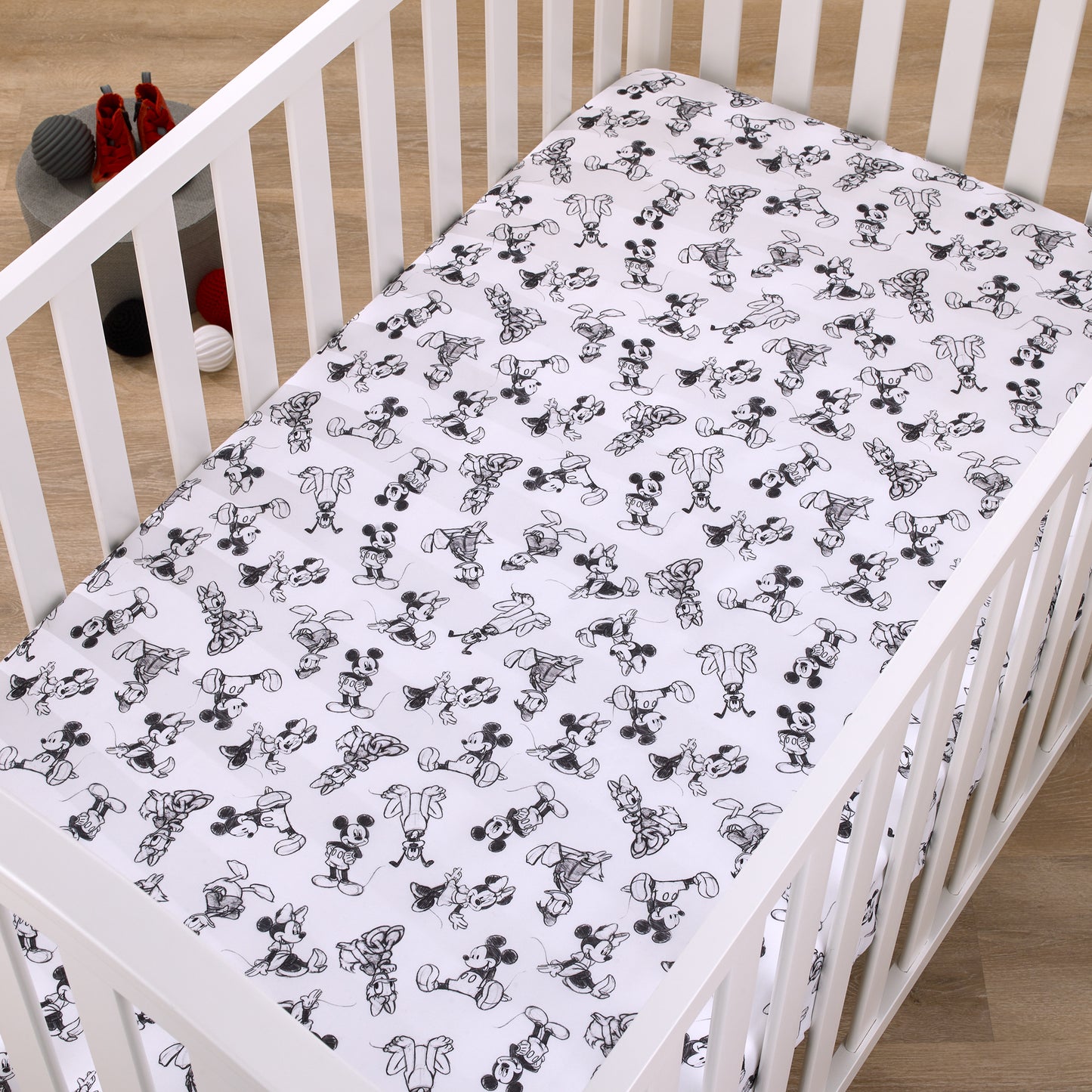 Disney Mickey Mouse - Charcoal, Black and White Mickey and Friends, Minnie Mouse, Donald Duck  and Pluto Nursery Fitted Mini Crib Sheet