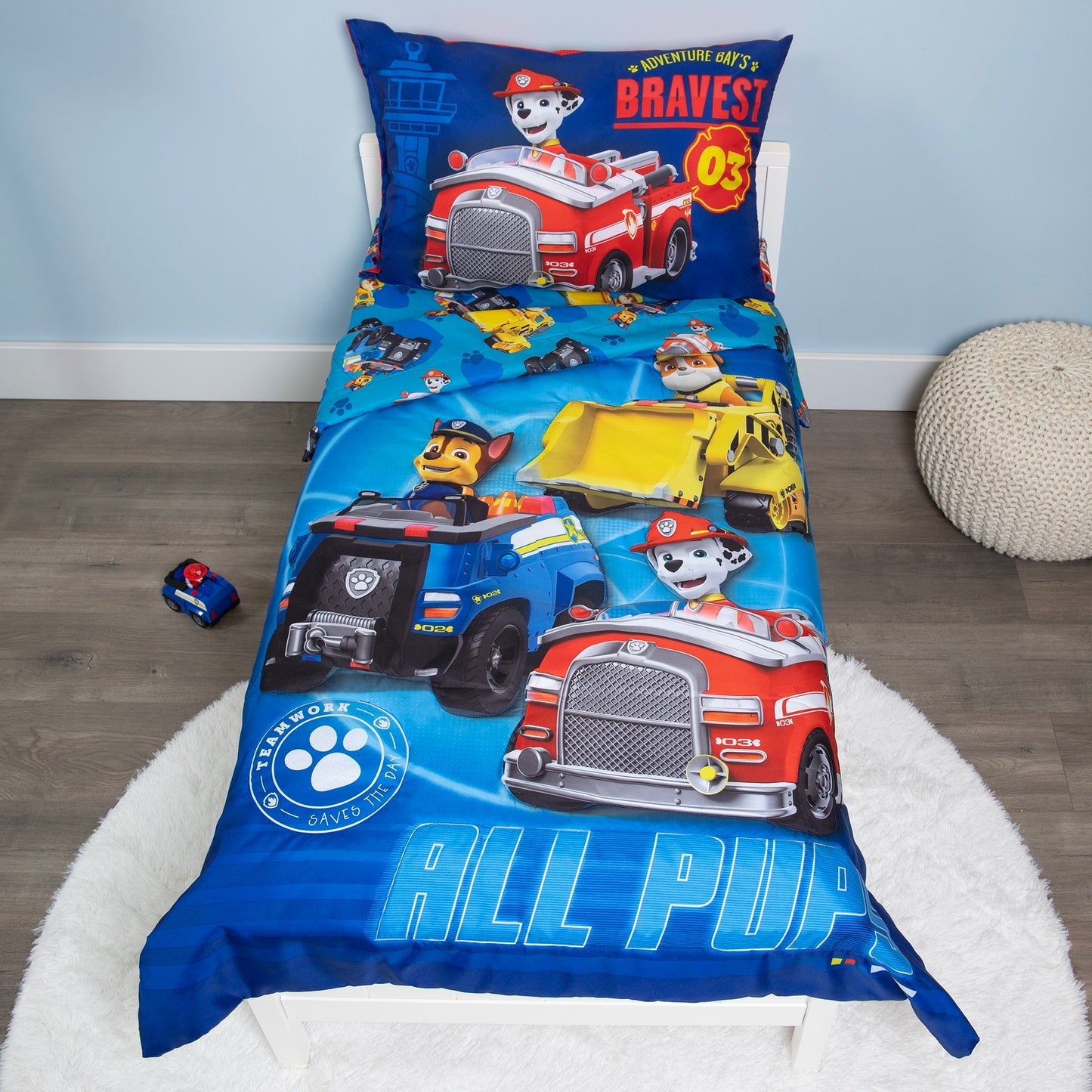 NoJo Paw Patrol Calling All Pups 4 Piece Toddler Bed Set Includes - Comforter, Fitted Bottom Sheet, Flat Top Sheet, Reversible Pillowcase