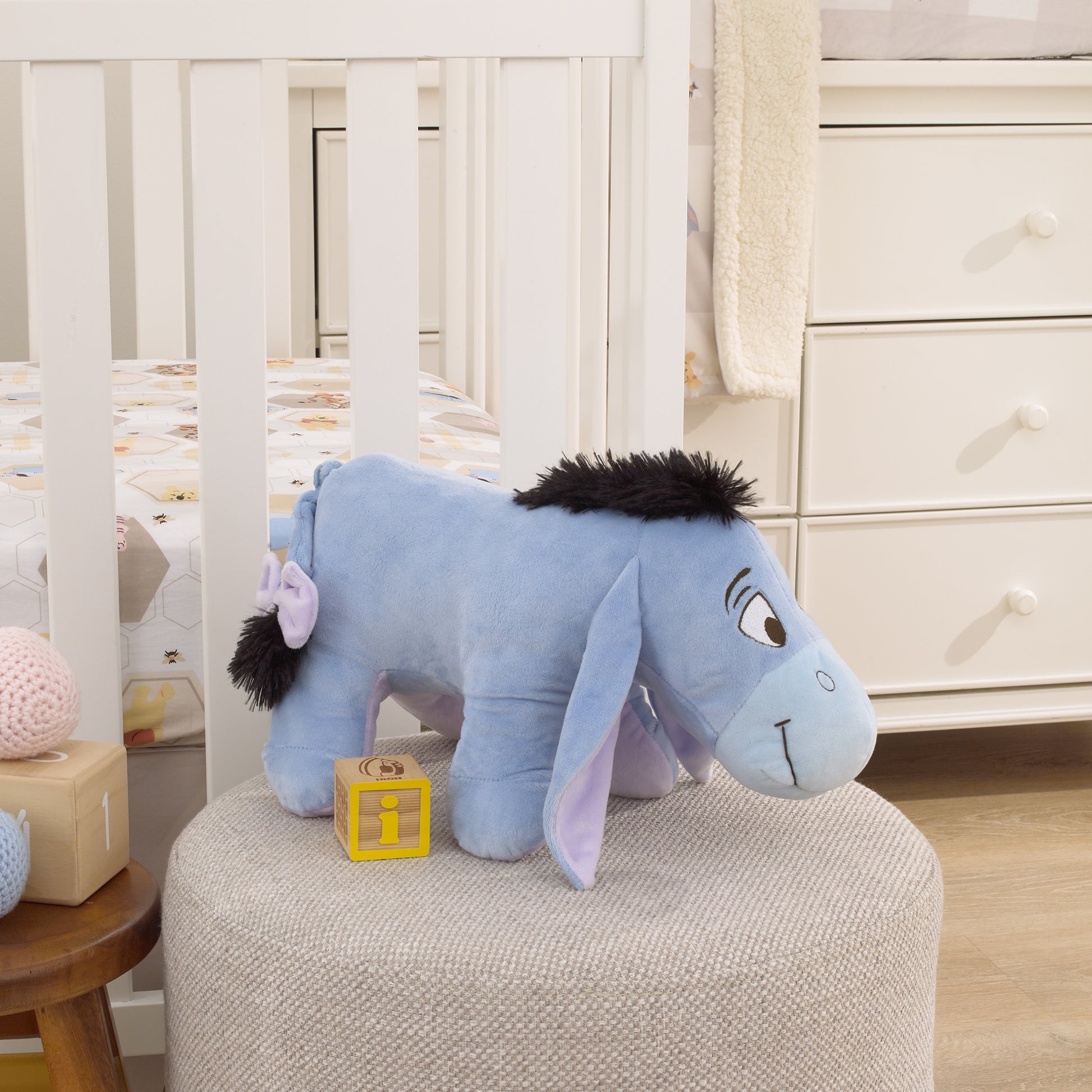 Disney Cuddleez Plush Eeyore Disney Hugs And Honeycombs Eeyore