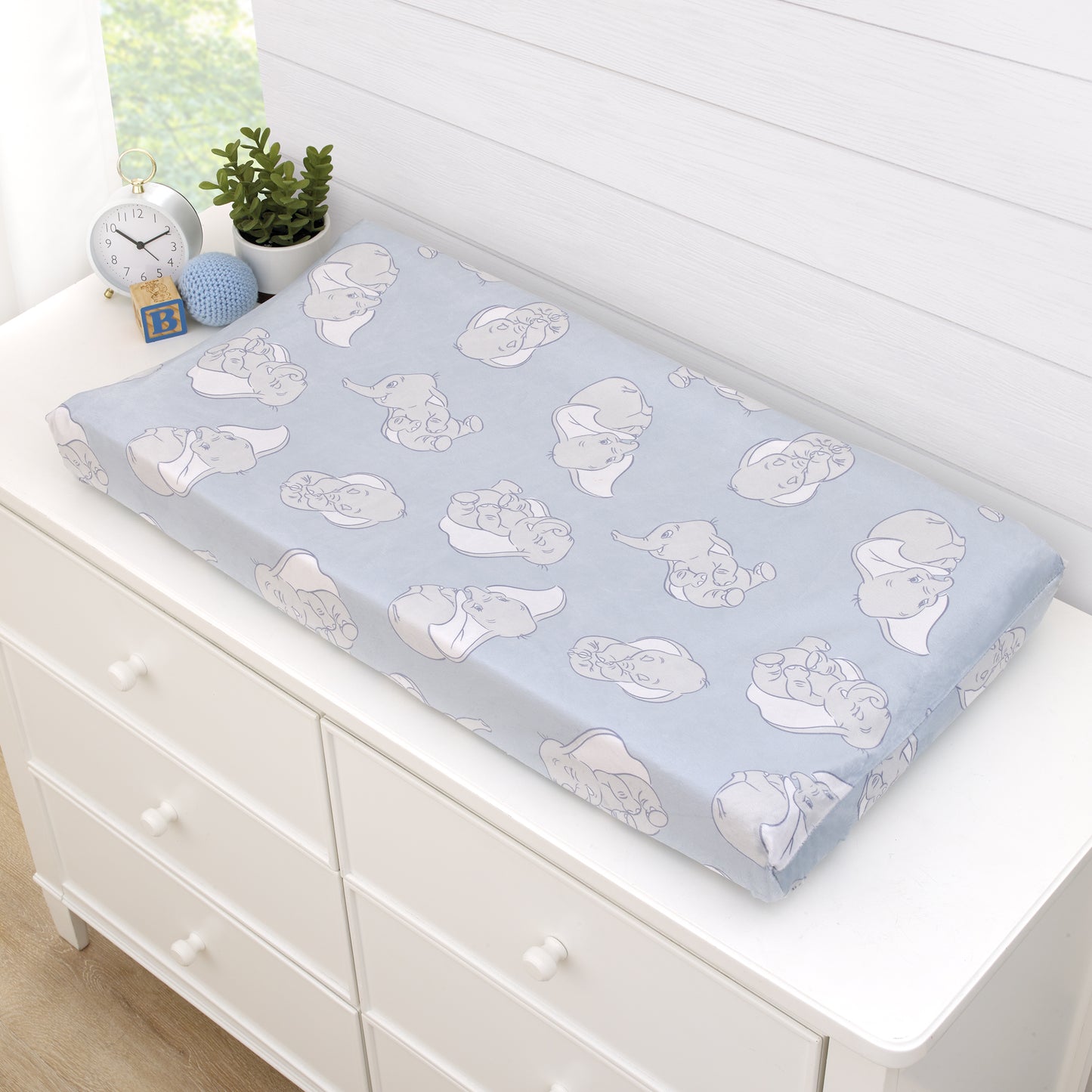Disney Dumbo Sweet Little Baby Light Blue and White Super Soft Contoured Changing Pad Cover