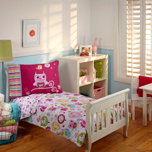 Everything Kids Hoot Hoot Pink, Aqua, Green and White 4 Piece Toddler Bed Set - Comforter, Fitted Bottom Sheet, Flat Top Sheet, Reversible Pillowcase