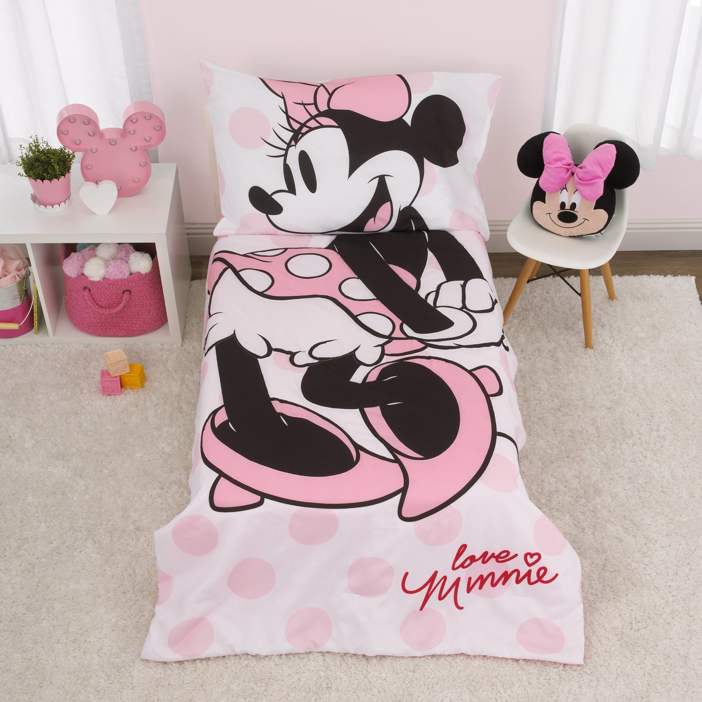 Disney Minnie Mouse - Pink, White and Black 4 Piece Toddler Bed Set with Comforter, Fitted Bottom Sheet, Flat Top Sheet and Standard Size Pillowcase