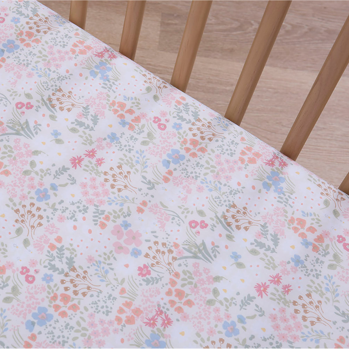 mini by Motherhood - Petal & Bloom 3 Piece Crib Bedding Set, Comforter and Two Fitted Crib Sheets